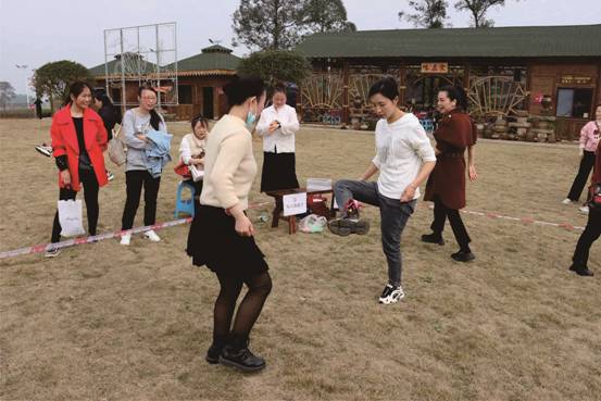 久大集團(tuán)慶“三八”國際婦女節(jié)　活動(dòng)豐富多彩